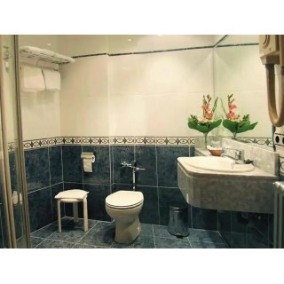 Hotel Residencia Castellano I