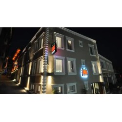 Apple Tree Hotel