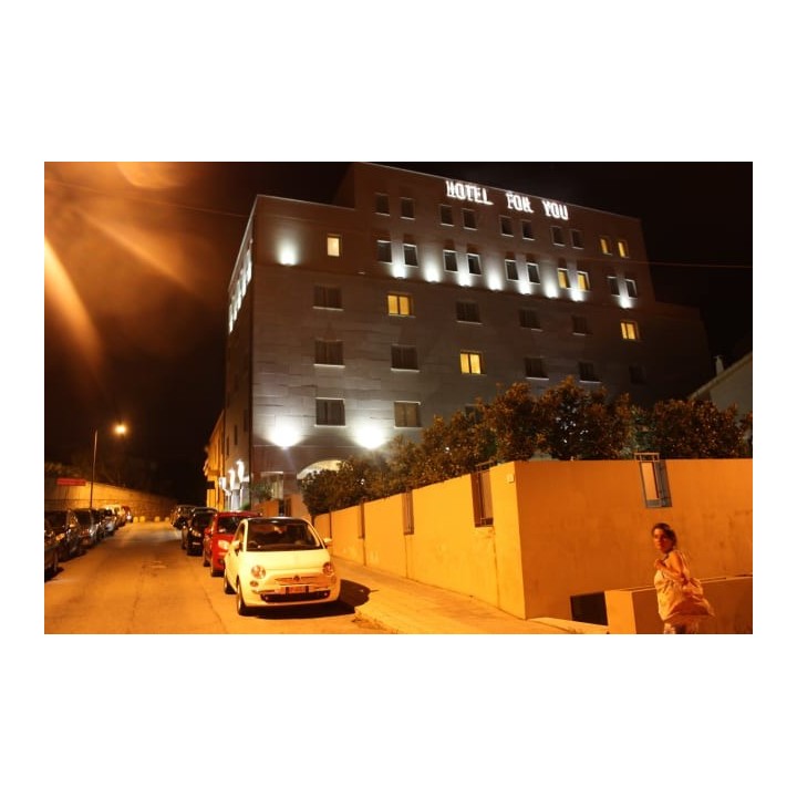 Hotel For You