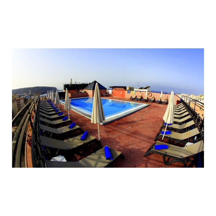 LABRANDA Reveron Plaza