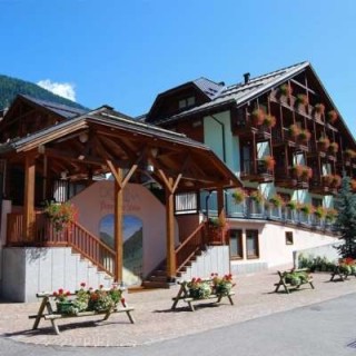 Domina Parco Dello Stelvio