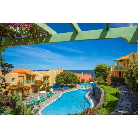 Apartamentos La Caleta