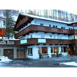 Ferienhaus Ruth Catering-Service inklusive - 30-37 Personen