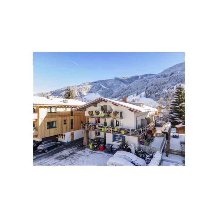 Ferienhaus Winterlodge  - 20-24 Personen