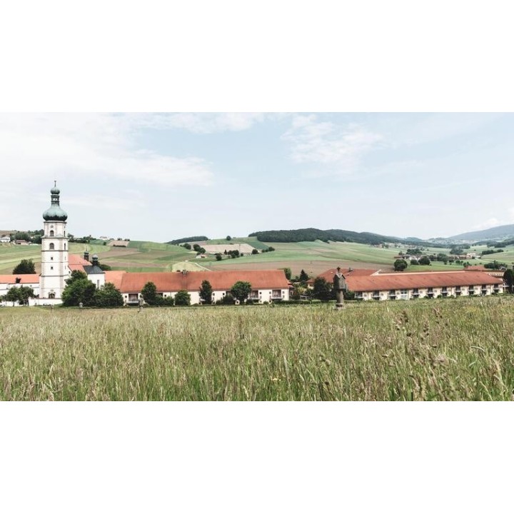 Eigene Anreise Bayerischer Wald - Neukirchen beim Heiligen Blut: Familienurlaub im Hotel Klosterhof