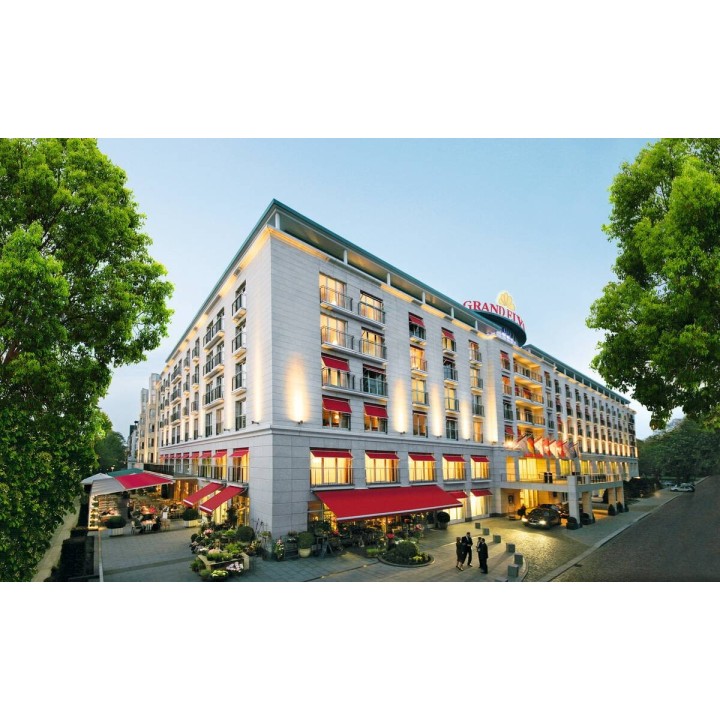 Grand Elysee Hamburg