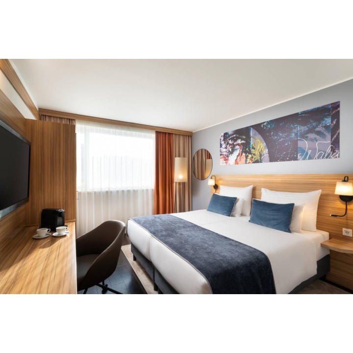 Leonardo Schönbrunn