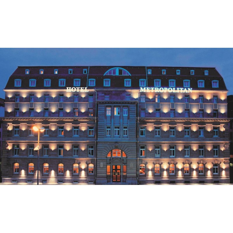 Metropolitan Hotel by Flemings