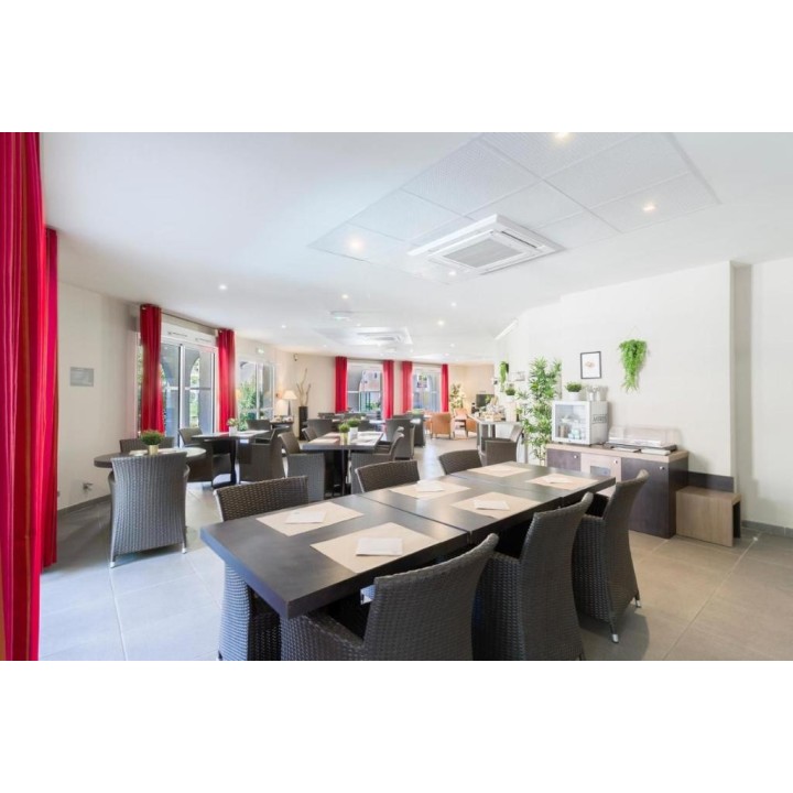 Park&Suites Village Rousset