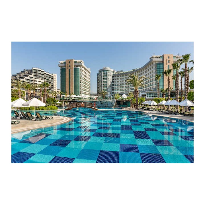 Sherwood Exclusive Lara