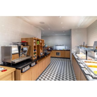 Holiday Inn Express London Heathrow T4