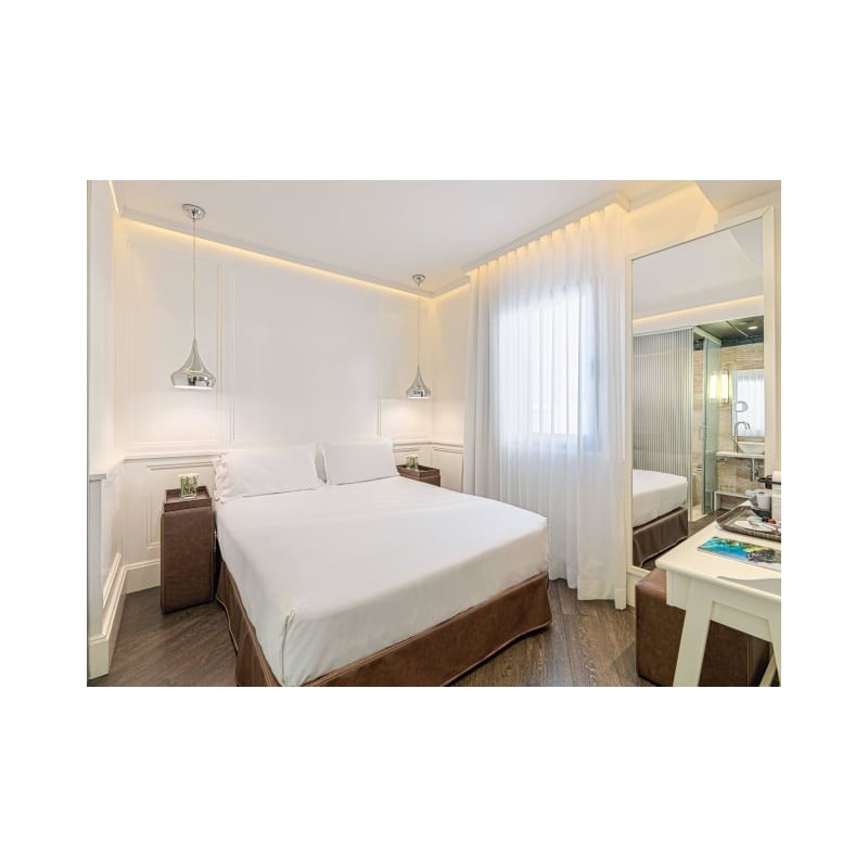 Hotel H10 Universitat