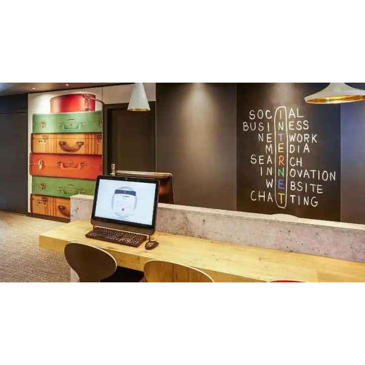 ibis London Heathrow Airport