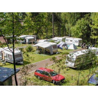 Campingplatz & Bungalowdorf "Am Waldbad" Erlau