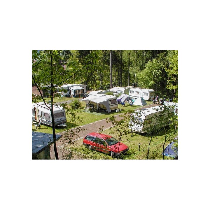Campingplatz & Bungalowdorf "Am Waldbad" Erlau