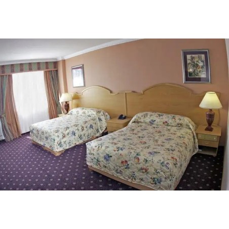 Safari Court Hotel