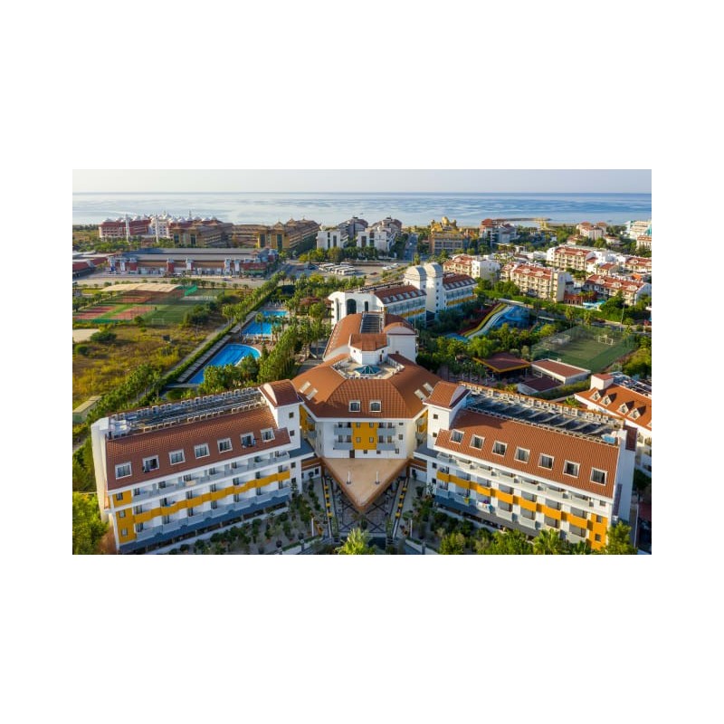 Hane Family Resort