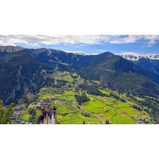 Rundreisen Andorra & Spanien: Geheime Juwelen der Pyrenäen ohne Hotelwechsel entdecken