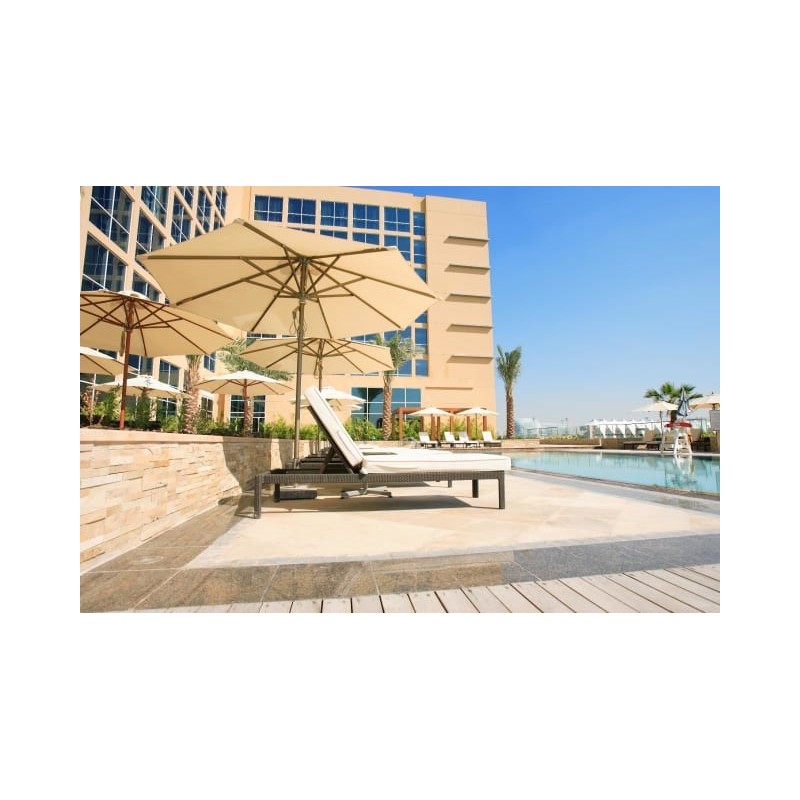 Centro Yas Island