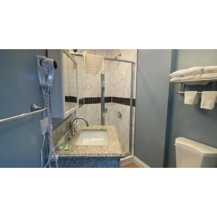 Ocean Surf Inn & Suites