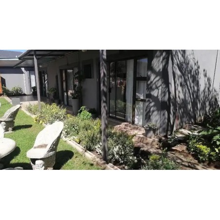 Franchise Guest House