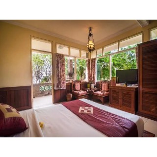 Melasti Beach Bungalows