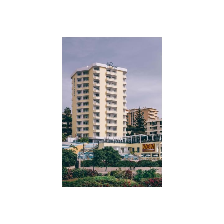 Muthu Raga Madeira Hotel