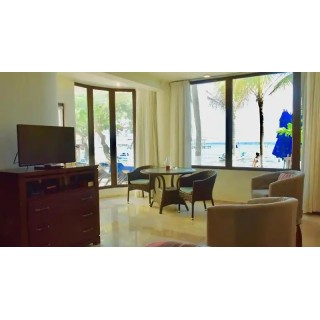 Playa Palms Beachfront Hotel