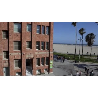 Venice Breeze Suites