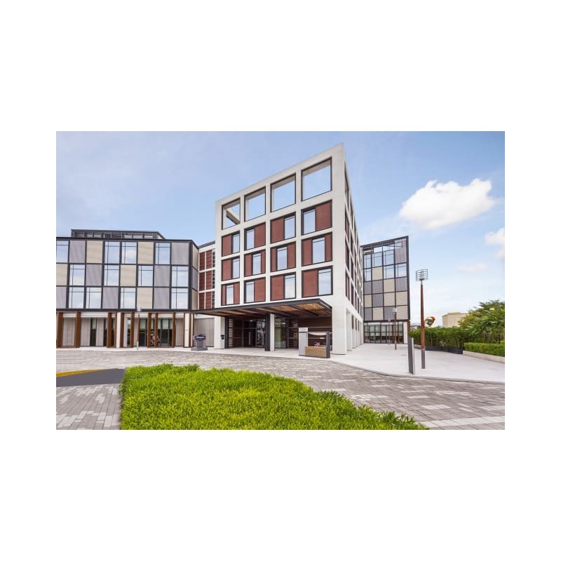 Hampton by Hilton Dubai Al Seef