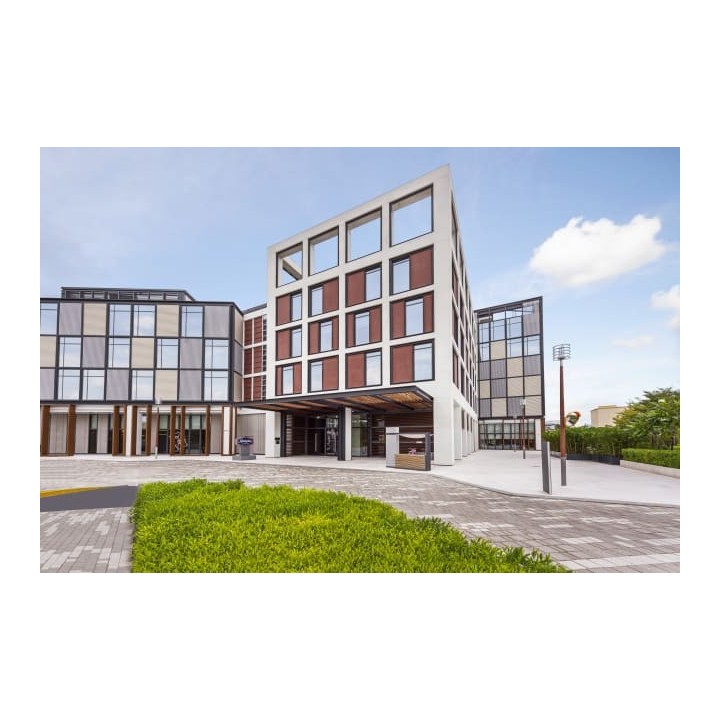 Hampton by Hilton Dubai Al Seef