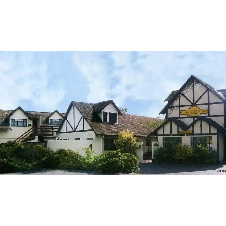 Tudor Lodge Guest House