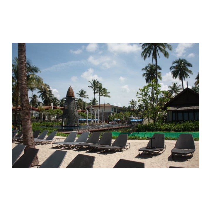 Graceland Khao Lak Beach Resort