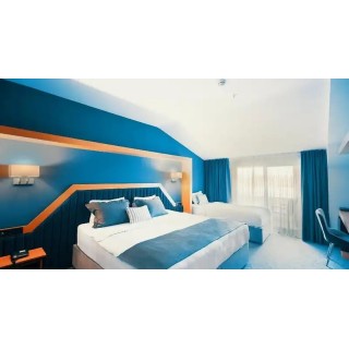 Roof 264 Hotel and Suites