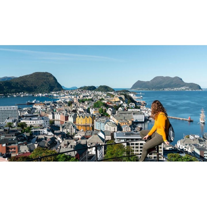 Rundreisen Norwegen: Von den Fjorden bis zu den historischen Städten
