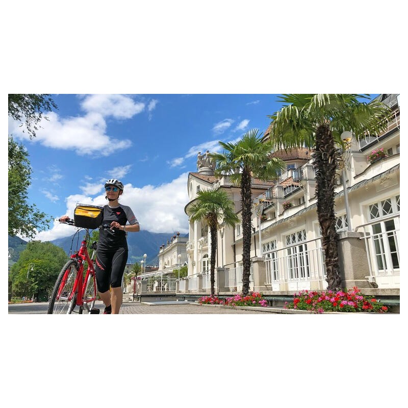 Eigene Anreise Italien - Südtirol: Bergpanoramen und historische Radwege erleben