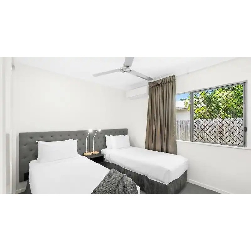 Blue Lagoon Villa B