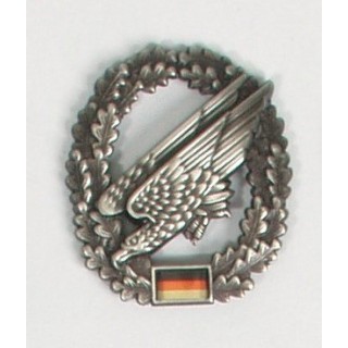 Bundeswehr Barettabzeichen Metall Fallschirmjäger