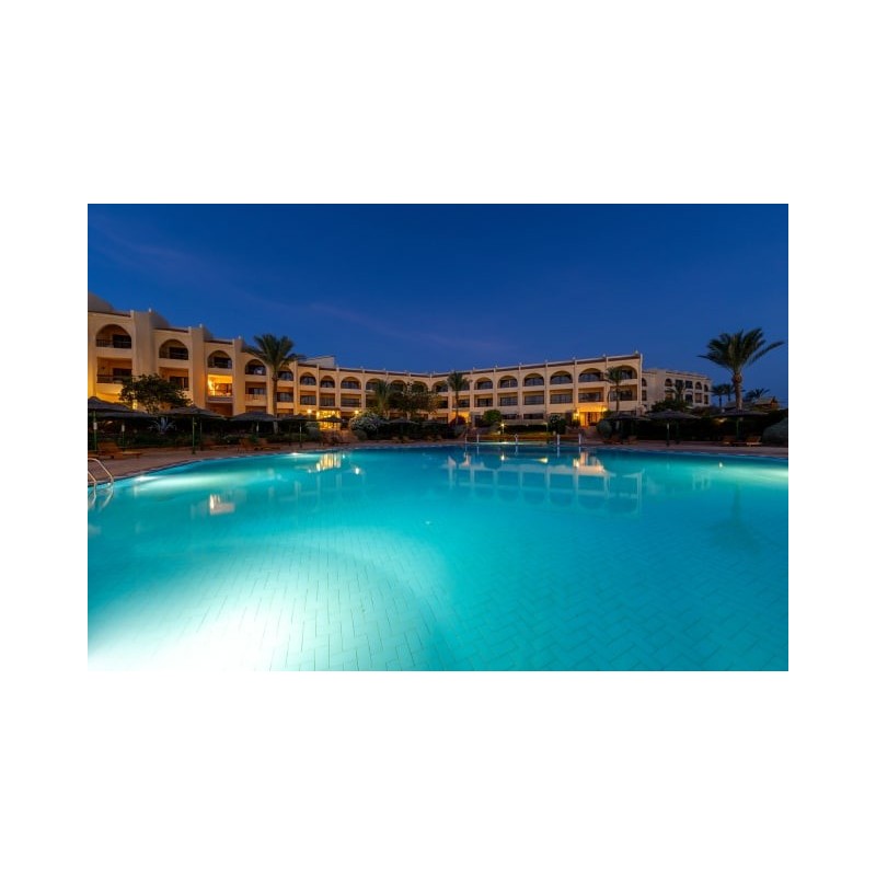 Flamenco Beach & Resort