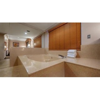 Best Western Plus Suites Hotel - Los Angeles LAX Airport