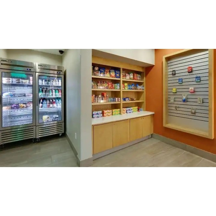 La Quinta Inn & Suites by Wyndham Dallas Love Field