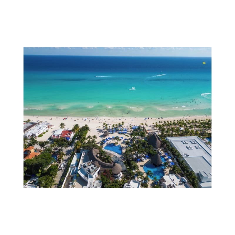The Reef Playacar