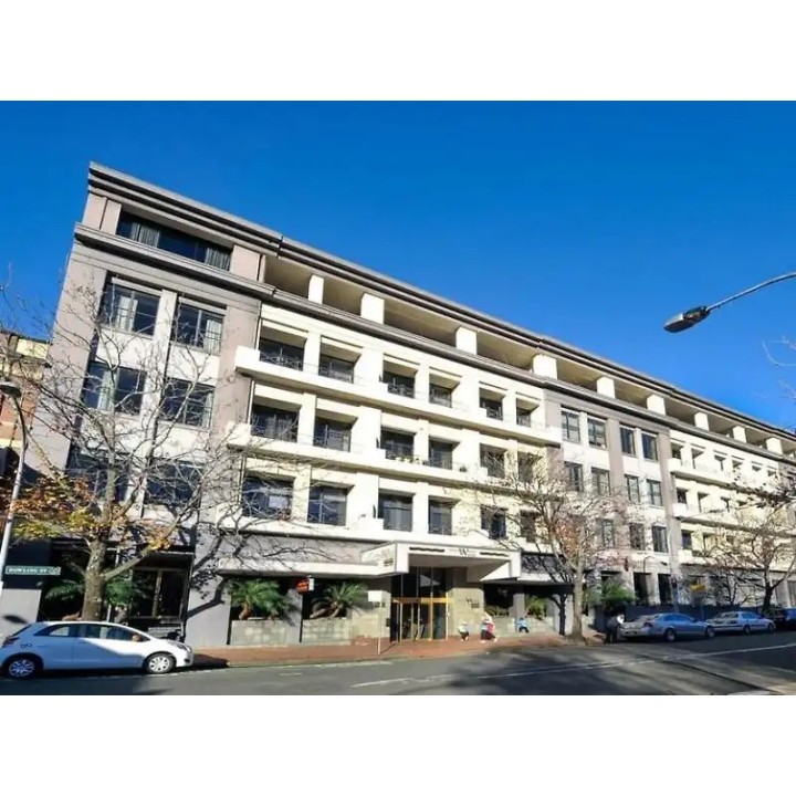 Woolloomooloo Waters Apartment Hotel