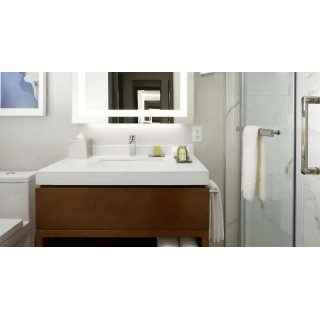 DoubleTree by Hilton Montreal Airport