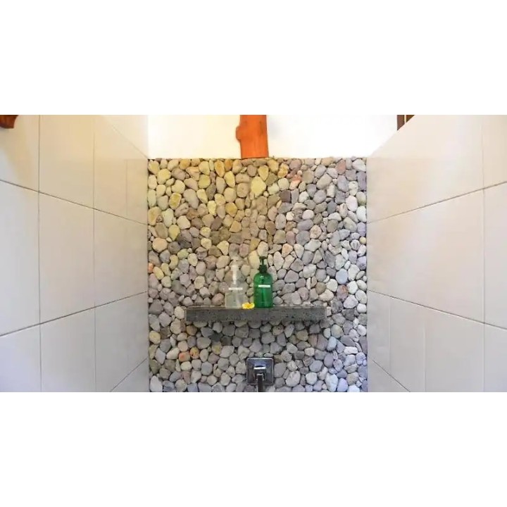 Cocotinos Sekotong Beach Resort