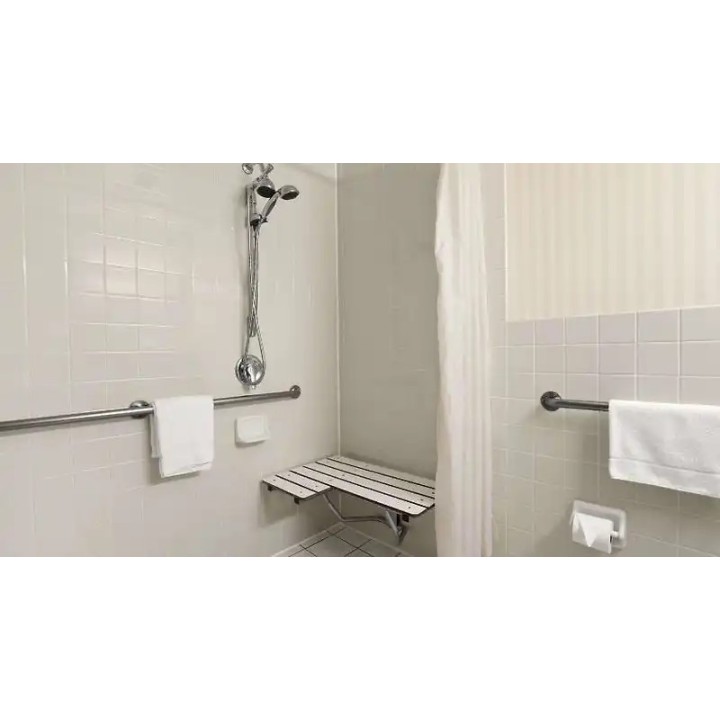 Travelodge By The Bay