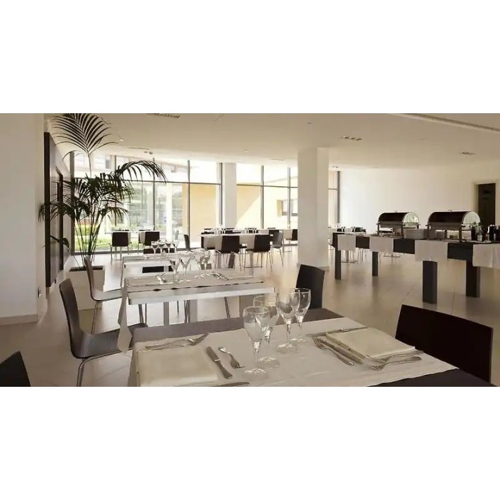 Tulip Inn Naples Airport