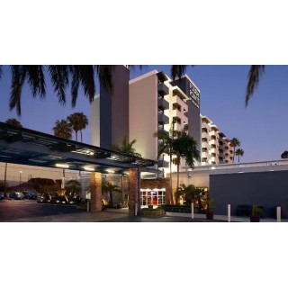 Four Points by Sheraton Los Angeles Westside