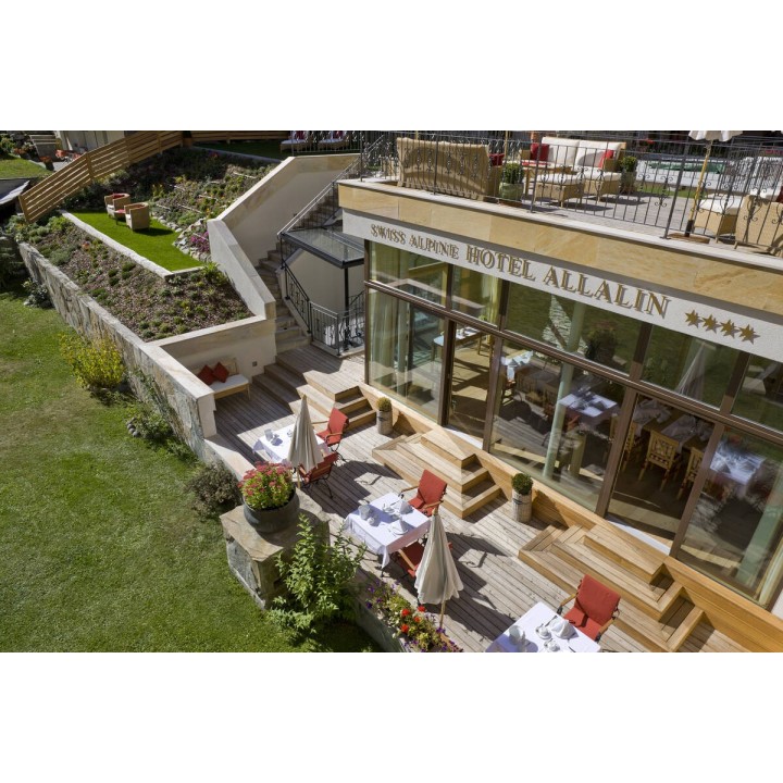 Swiss Alpine Hotel Allalin