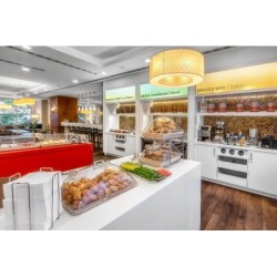 Hampton by Hilton